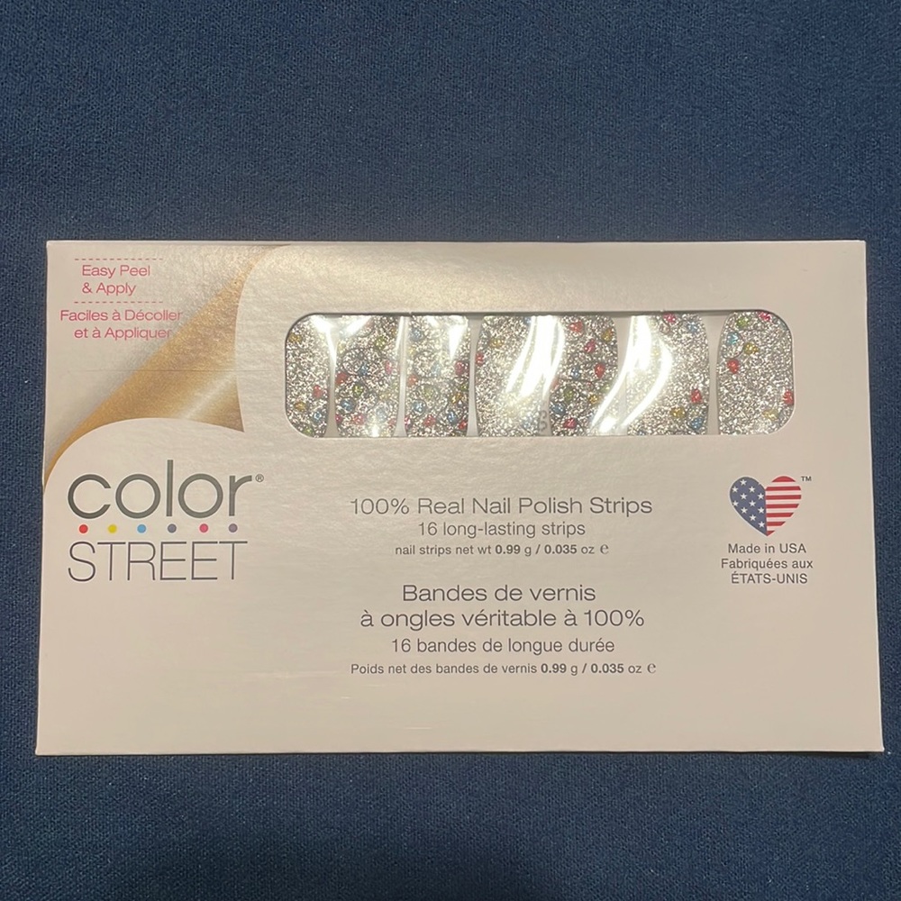 Color Street “Holiday De-Light”